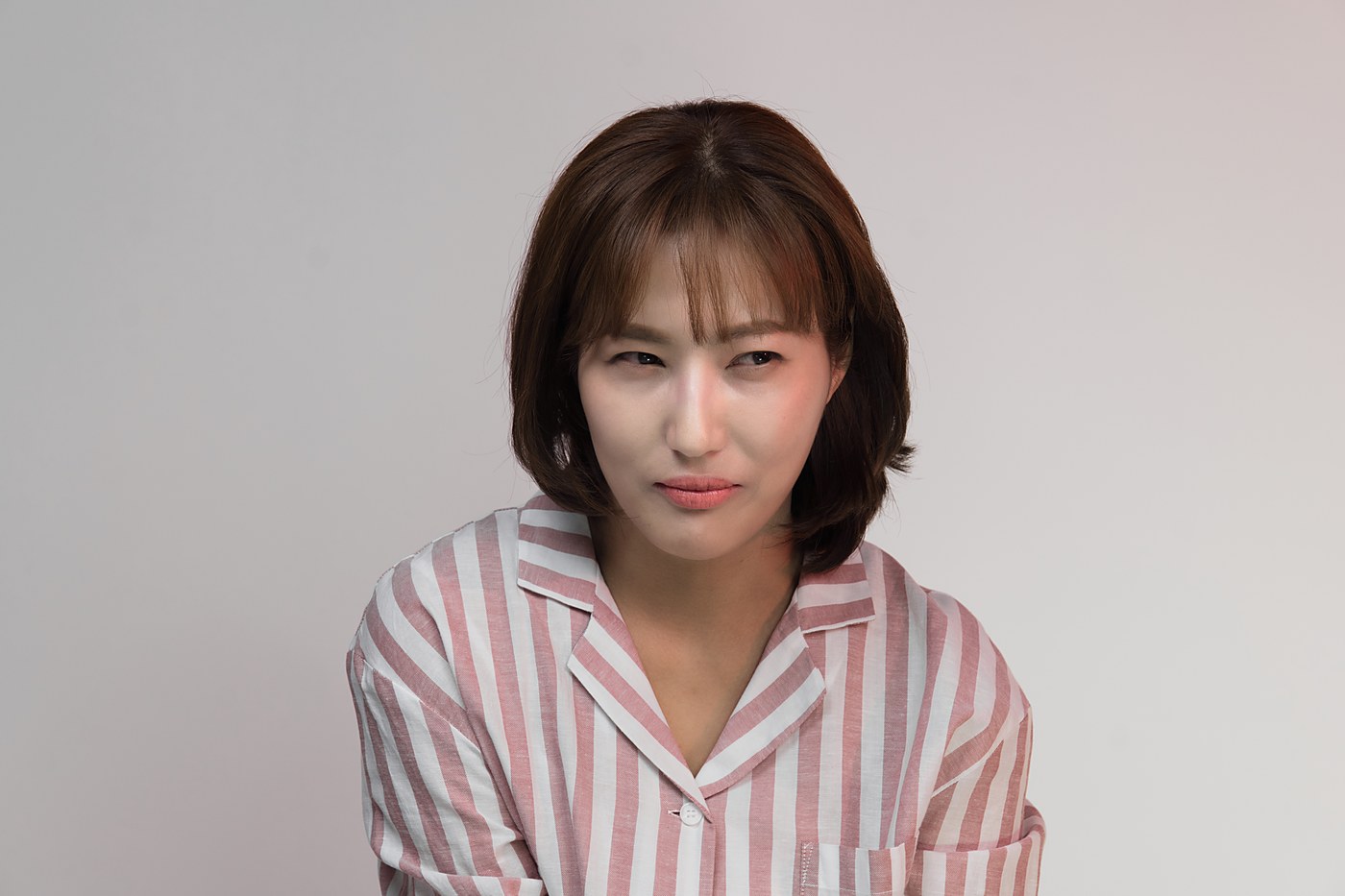 금수현 프로필 — 클로즈업