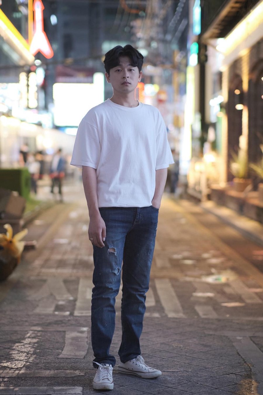 문도현 프로필 — 전신