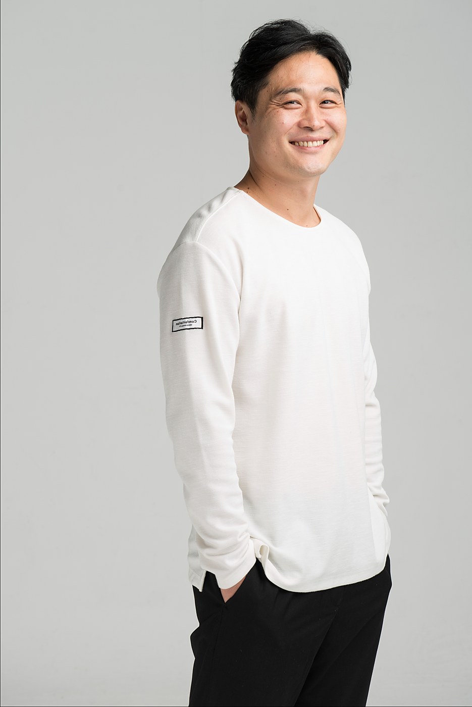 심민섭 프로필 — 정면
